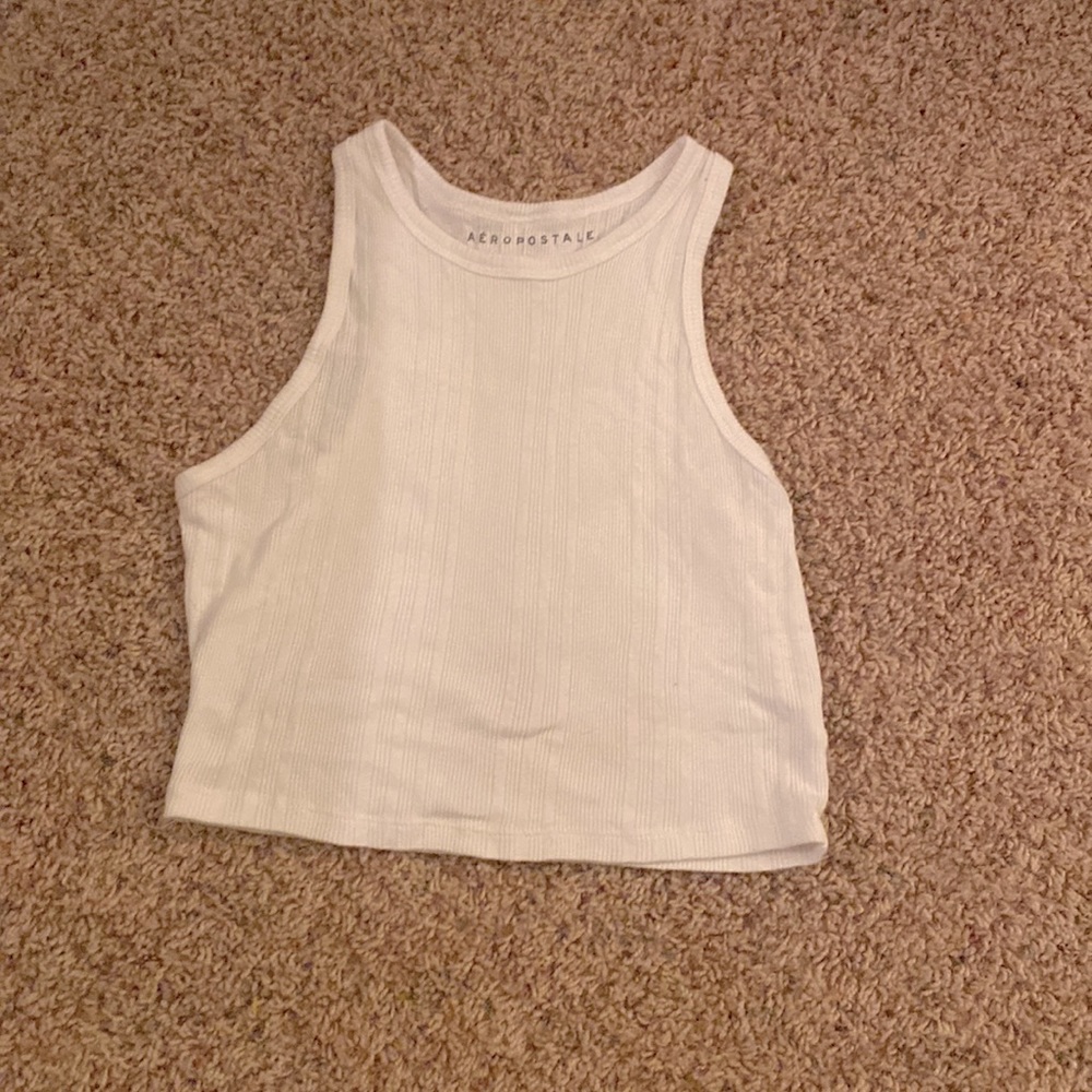 White cropped tee lightly used